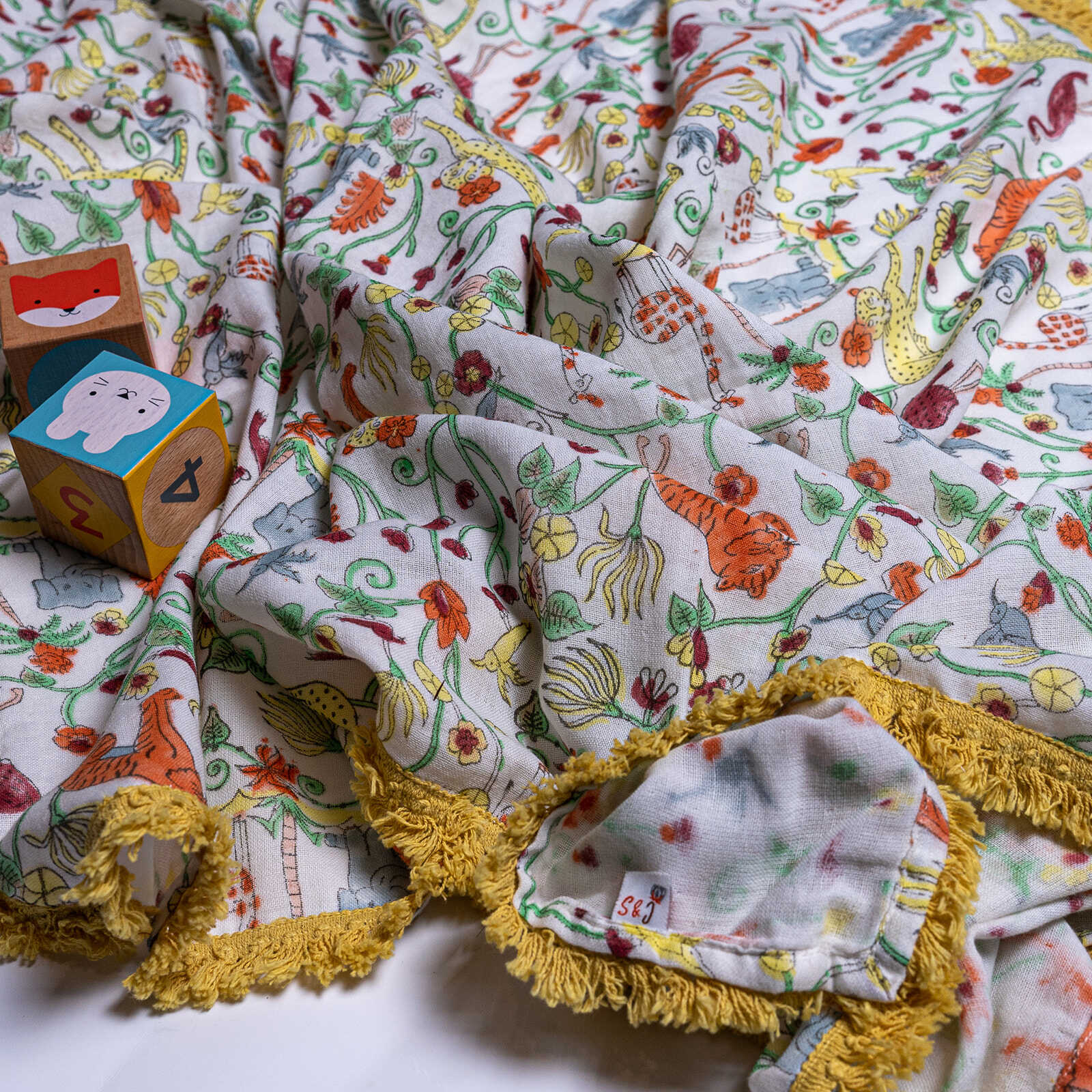Organic Cotton Mulsin Safari Swaddle - Yellow Fringe - Image 6