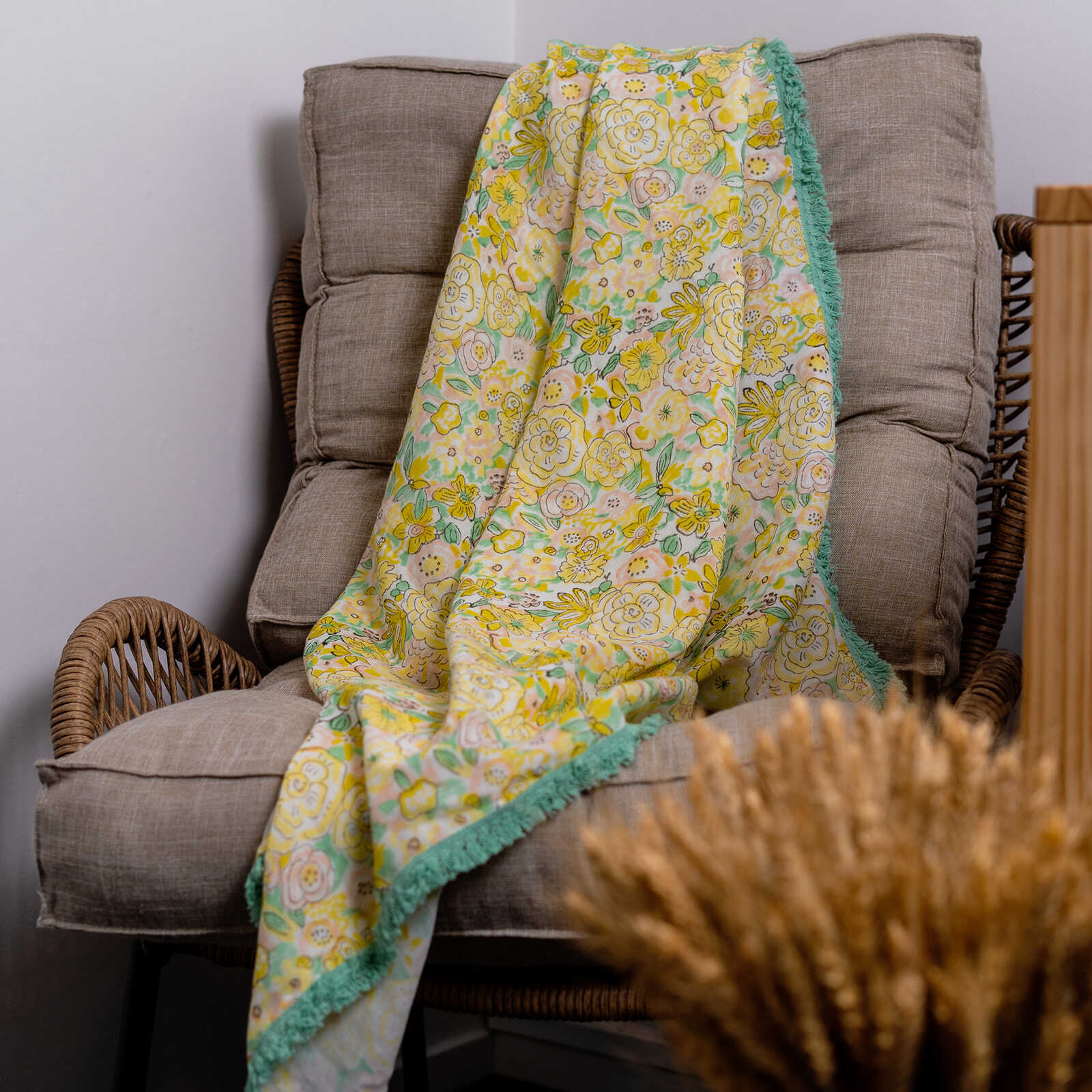 Organic Cotton Muslin Floral Swaddle - Mint Lace - Image 3
